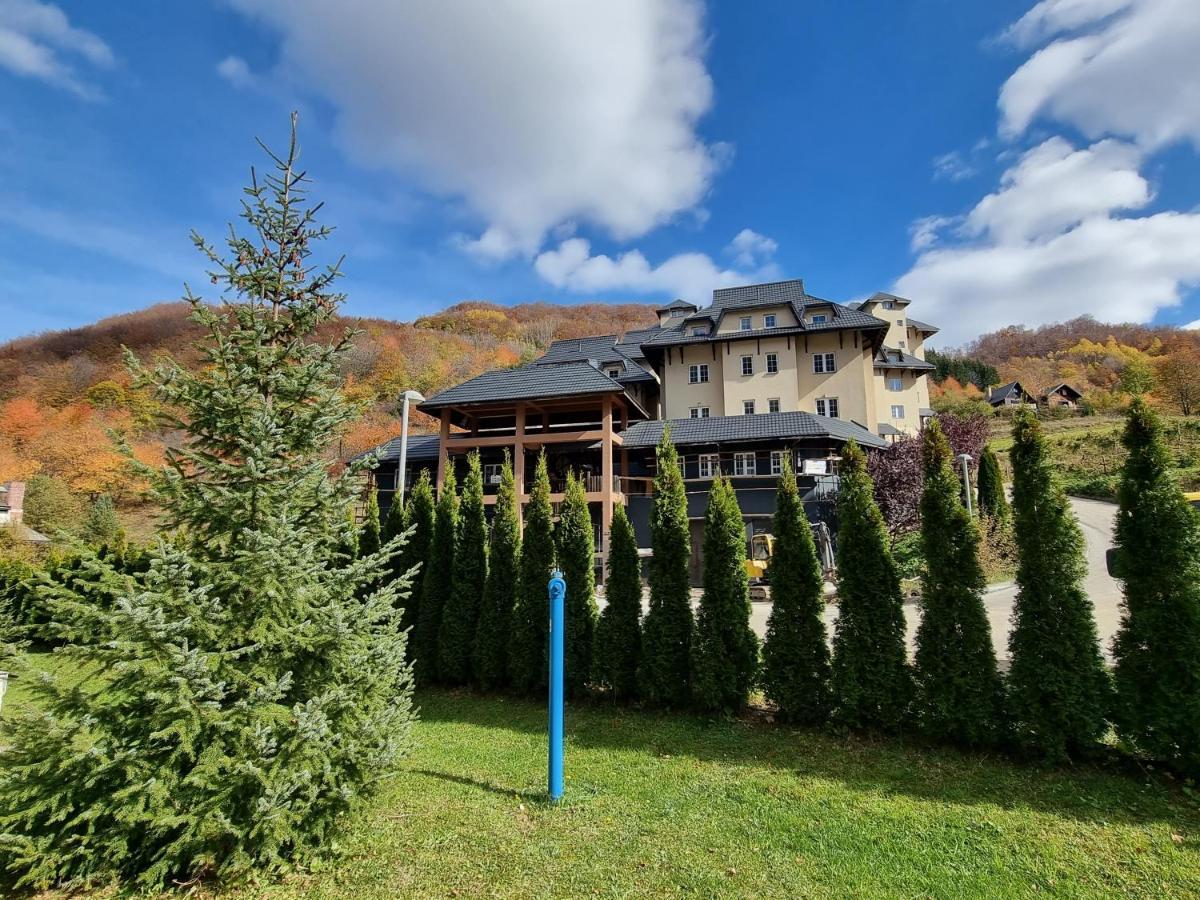 Planinsko Jutro - Brzece Centar Apartments, Kopaonik Eksteriør bilde